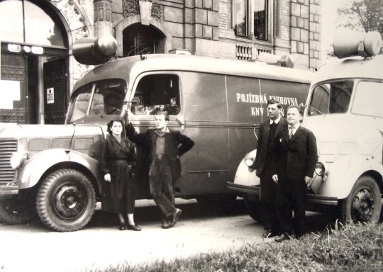 Bookmobiles of the Pilsen Public Library 1950s