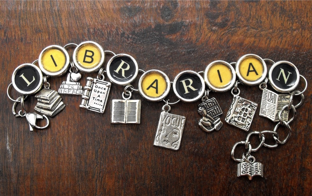 Librarian old typewriter necklace - best gifts for library lovers