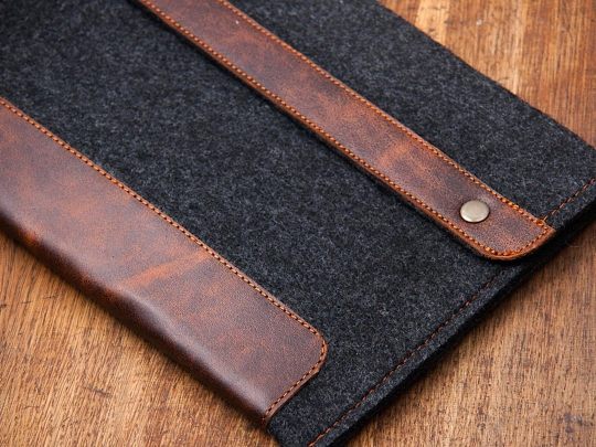 Premium leather felt Kindle Oasis sleeve