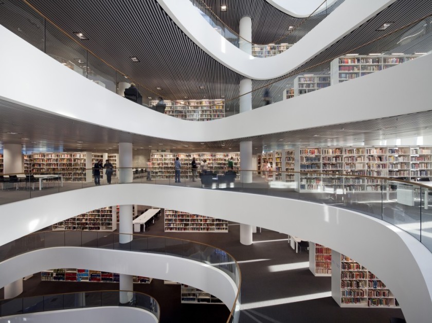 Aberdeen University #Library houses more than 250,000 books and manuscripts