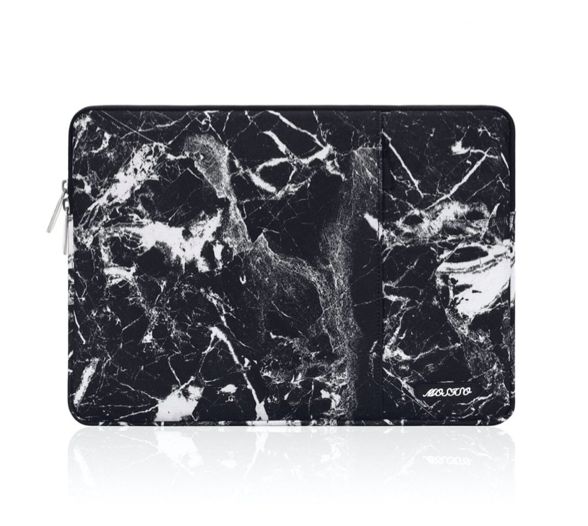 Water repellent marble iPad 10.2 2021 sleeve